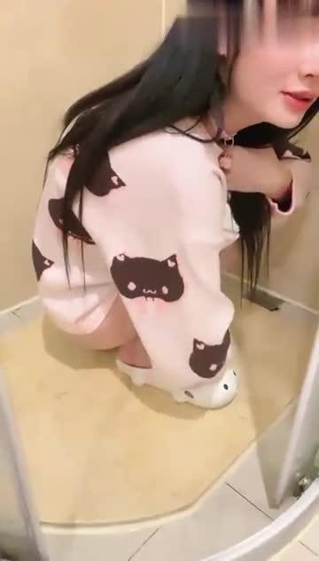 (清纯系天花版少女情趣耳朵超甜美脱下睡裤掰穴第一视角操无毛小穴 预览截图 3