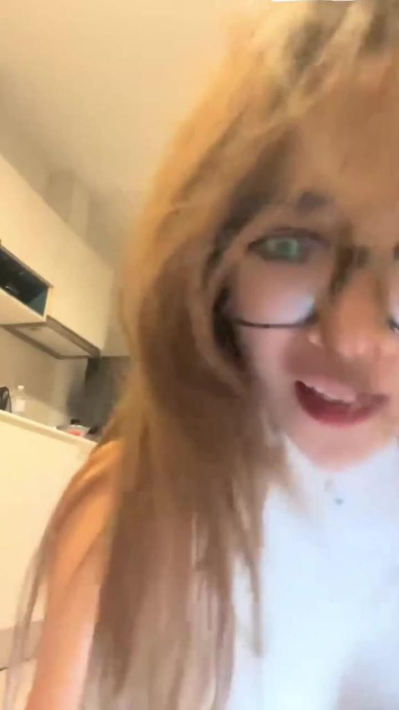 翘臀御姐-风骚淫荡美腿翘臀极度敏感喷水成瘾 预览截图 6
