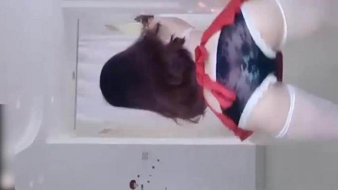 (花椒主播]极品御姐花椒#湘妹多情大尺度露点骚舞诱惑合集 预览截图 4