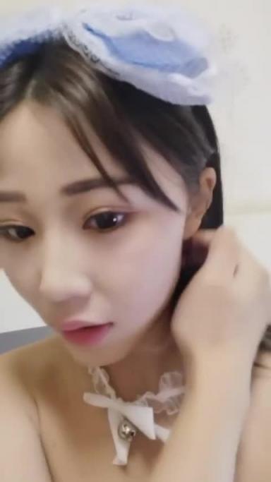 极品嫩妹和榜一大哥大秀直播啪啪 预览截图 7