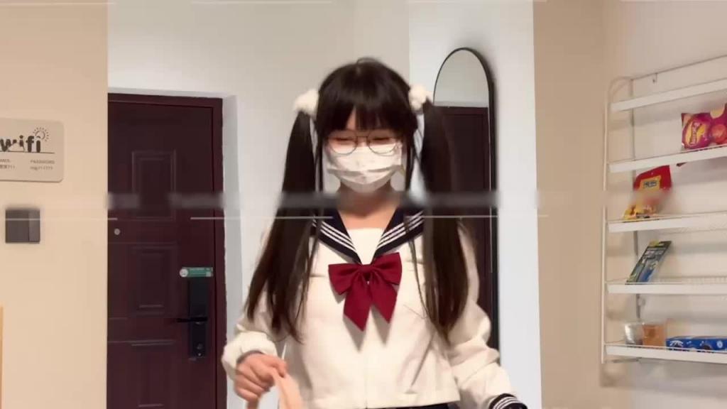 【陪玩爆料】点了个十八岁的陪玩_果然是有特殊服务_我就说单纯打游戏怎么可能2000一天_萝莉陪玩后入 预览截图 1