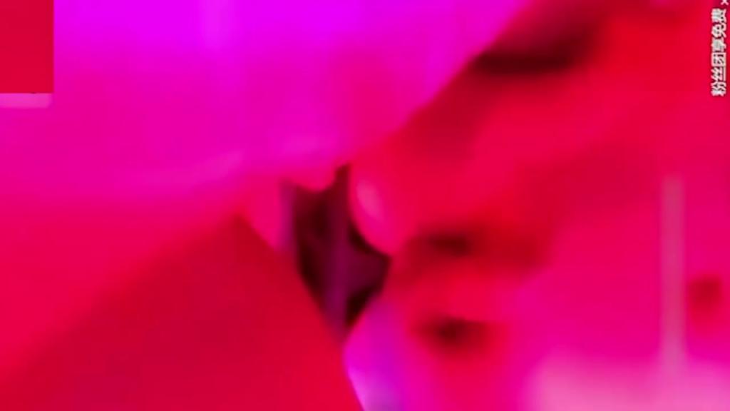 [KTV操校花】粗暴后入JK女神，补妆露脸 很惊艳 预览截图 5