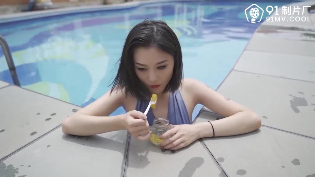 91CM-172失恋33天-卢珊珊 预览截图 12