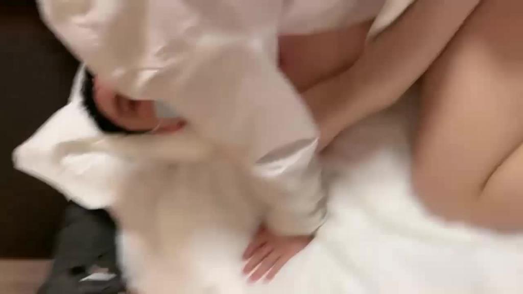 【超养眼女神下海】激情群P性战操的淫乱玩的奔放 预览截图 9