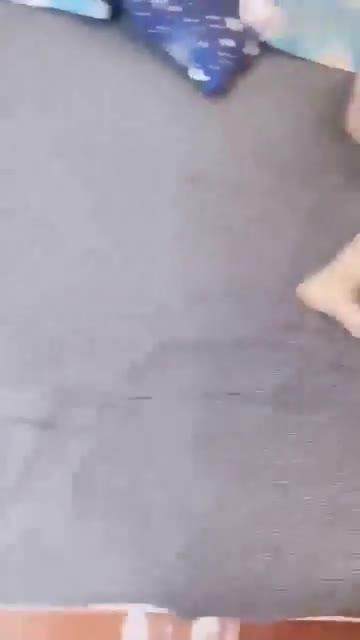 把混血女友让给兄弟轮操3男1女同住女友被共享操出白浆！ 预览截图 7