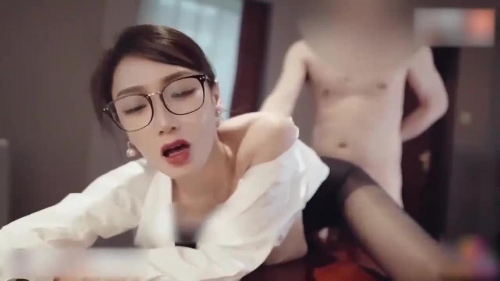 淫荡的会计不做爱就不给报销~ 预览截图 8