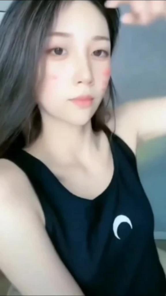 疯狂抖音系列直播露点走光集锦直播抠逼自慰表情很骚娇喘 预览截图 5