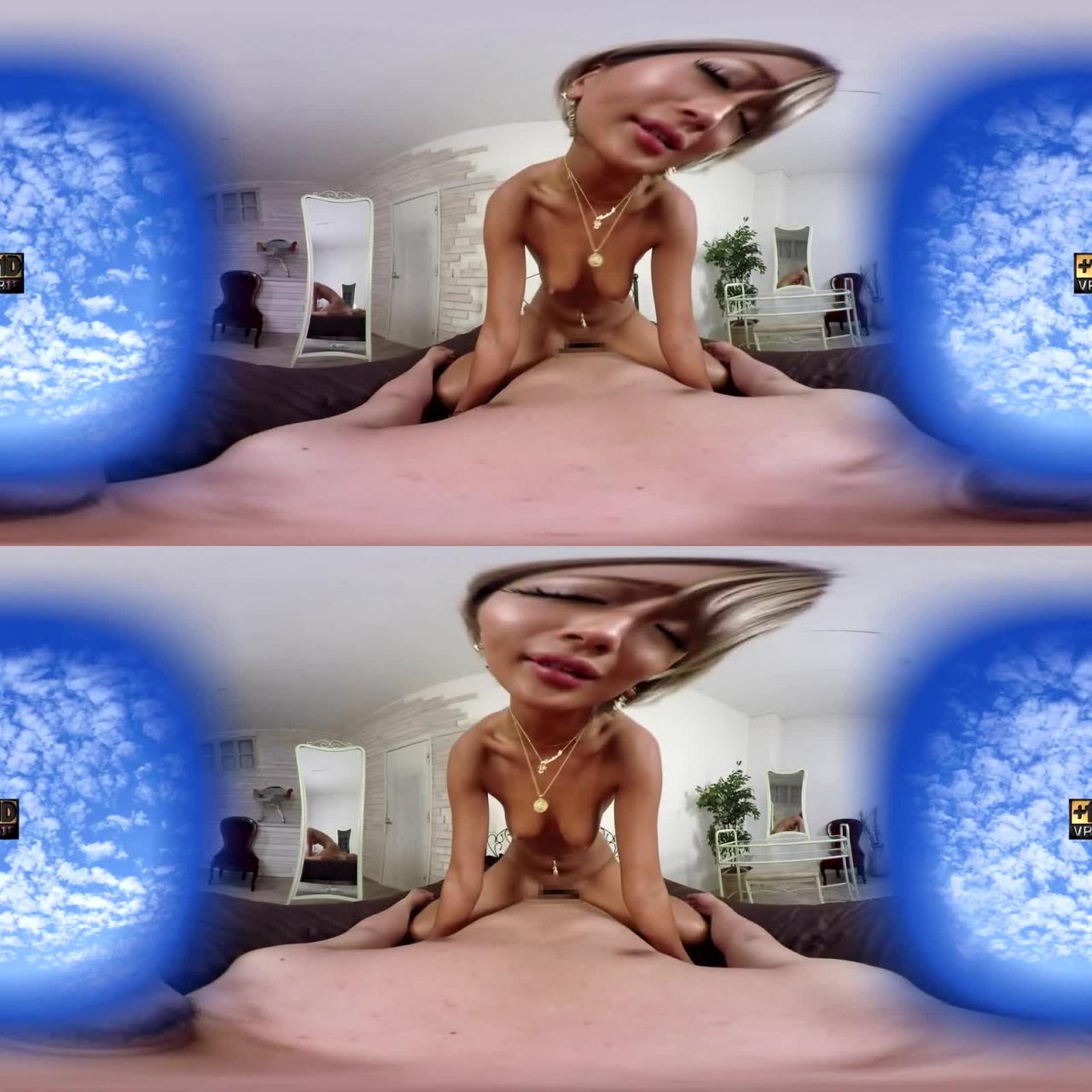 AIKA VR 痴女骑乘位来榨干你啦 84kmvr00035 预览截图 4