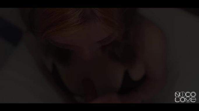超颜网红爆乳御姐『妮可』寂寞少妇性幻想爆裂灰丝一顿抽插勐操高潮 预览截图 1
