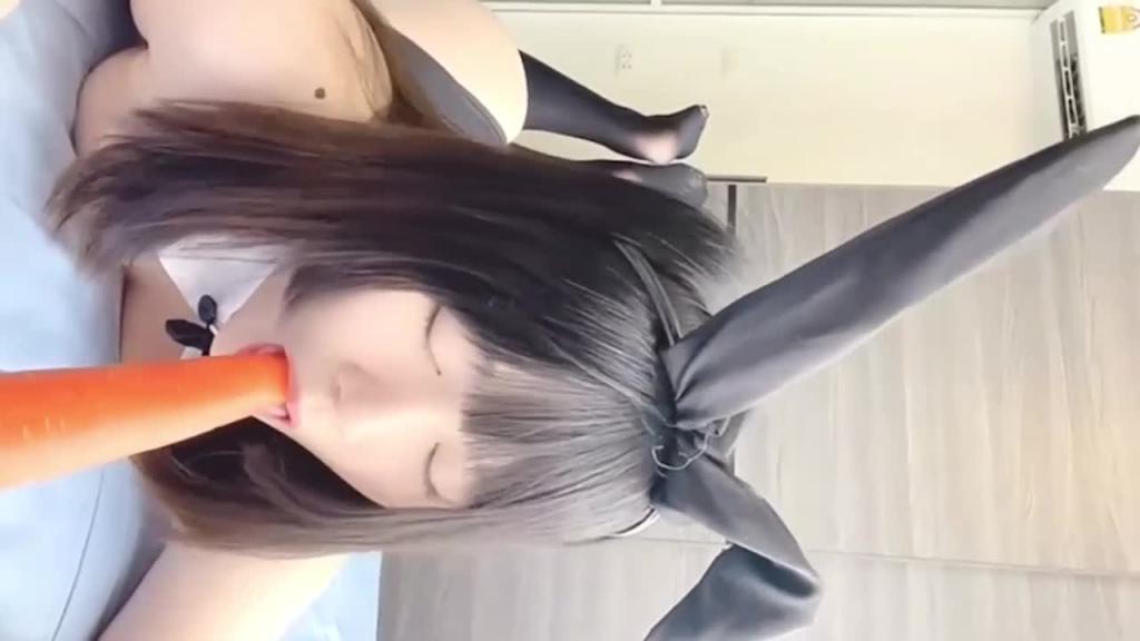 杭州极品白虎萝莉郭思敏私拍泄露, 预览截图 11