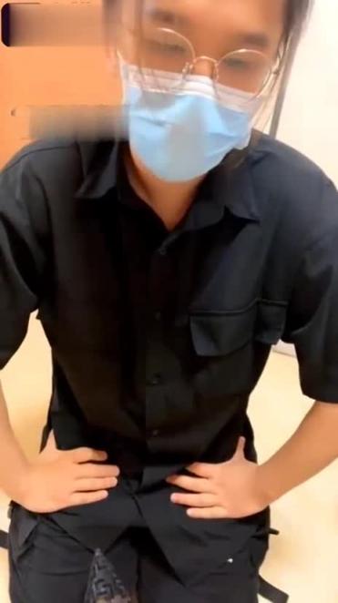 被传销头子各种侮辱吓哭的妹子 预览截图 4