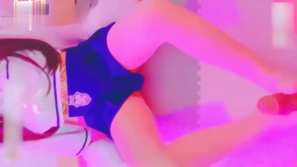 爆操童颜巨乳『萝莉』 预览截图 11