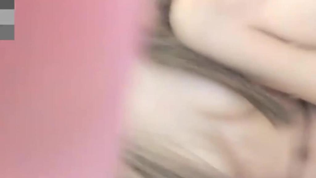 夹子音萝莉十分好色满嘴骚话性瘾萝莉女主播淫声浪语非常骚 预览截图 12