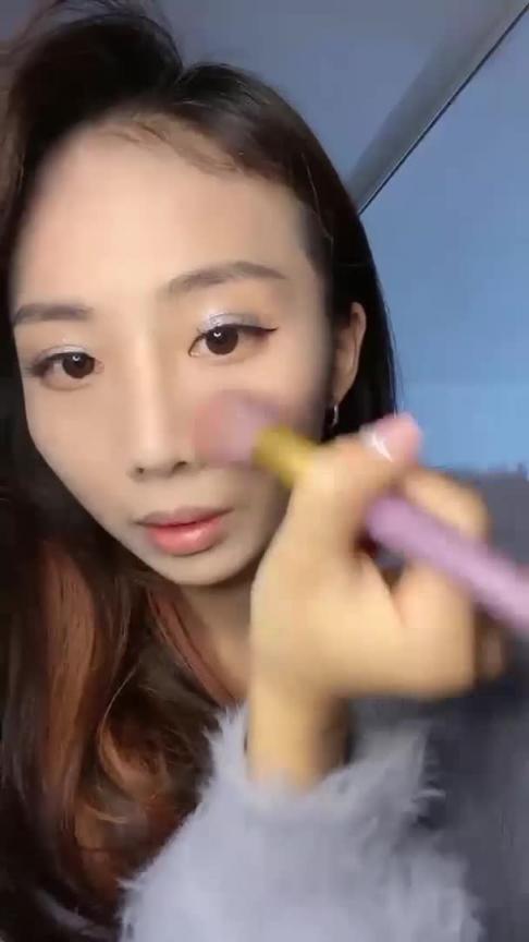 9分高颜值女神!第一视角特写吃屈,美腿高跟鞋超性,主动骑乘位炮友爽翻 预览截图 2