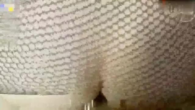 【真实近亲相奸】乱伦妈妈和姐姐!操了姐姐内射跑了姐姐都哭了!姐夫出国打工乱伦半年亲姐 预览截图 10
