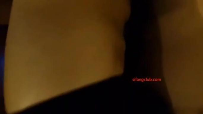 【兄妹乱伦】高中母狗表妹被爆操,表妹看小黄片玩SM被表哥拍到威胁成功拿下 预览截图 8