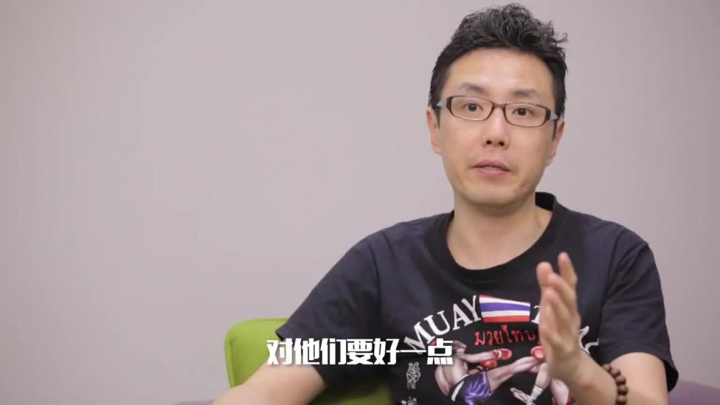 小鹏奇啪行第一季 第9集 1080P S01E09 男色天堂竟也如此疯狂!美女莎莎给力救场 预览截图 11