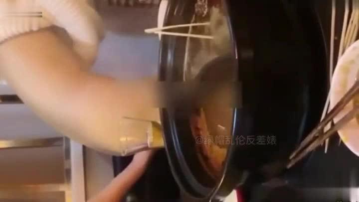 真实婚闹强奸,多人群P合集_网爆泄密 预览截图 1
