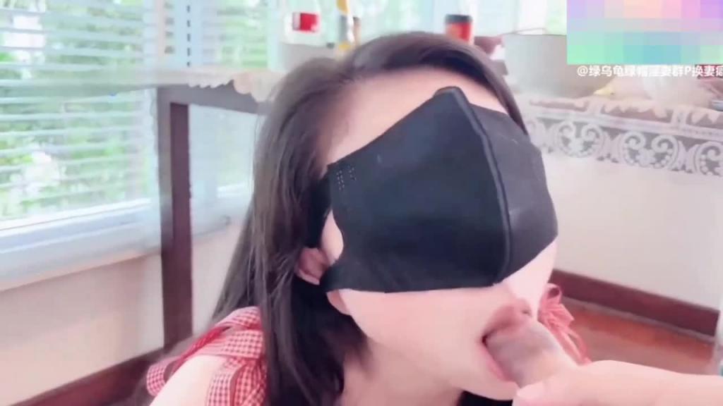 人前高冷颜值女神人后性奴母狗被操喷水 预览截图 1