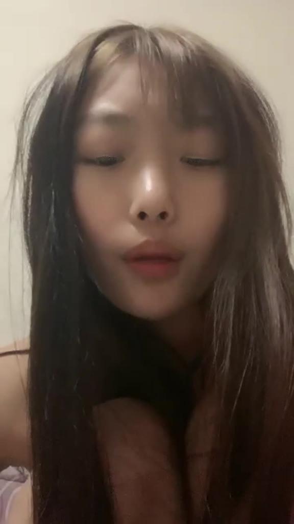【萝莉少女】新人下海00后妹妹。 预览截图 11