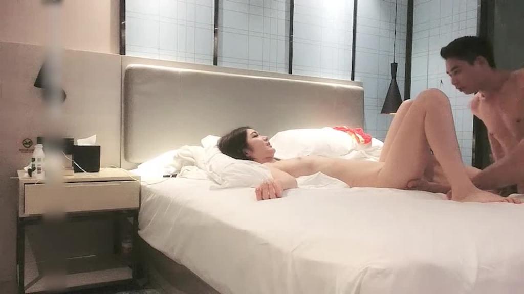 【太子探花】神似江疏影小姐姐高顔值气质苗条妹子互摸掰穴口交 预览截图 9