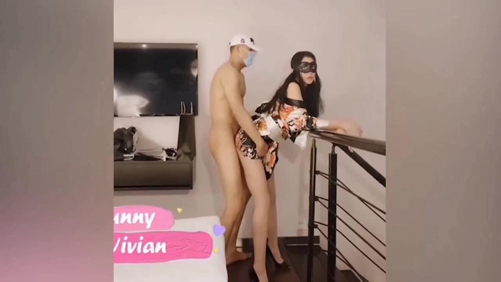 【爱丝袜的Vivian姐】和服鲜艳粉穴诱惑 预览截图 12