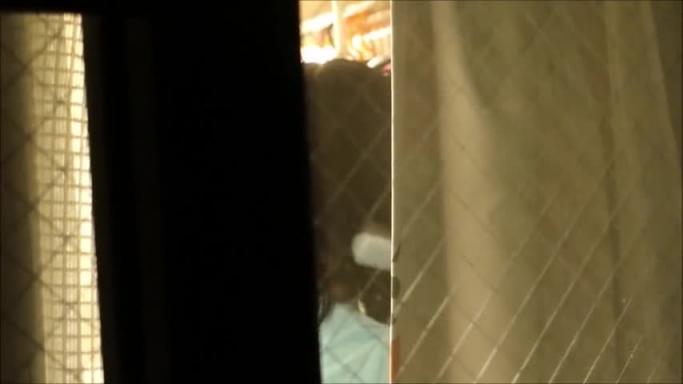 偷窥大学生宿舍美女居室换衣、裸体走动的喷血画面 预览截图 12
