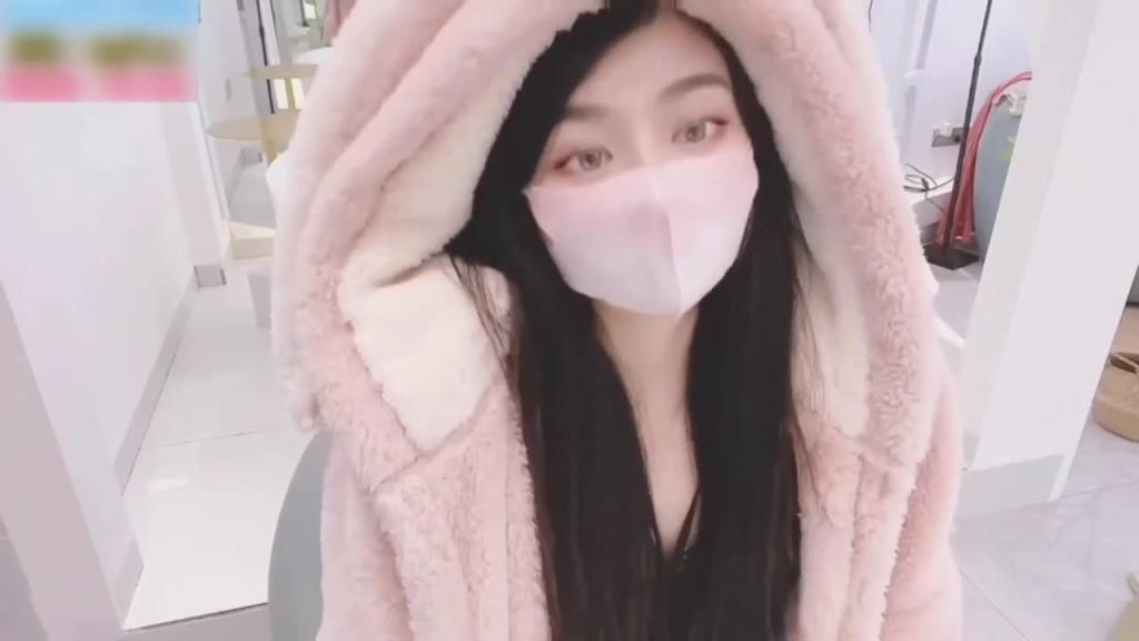 校园女神清纯靓丽的外表有一颗淫荡的心被狂插小嫩逼 预览截图 3