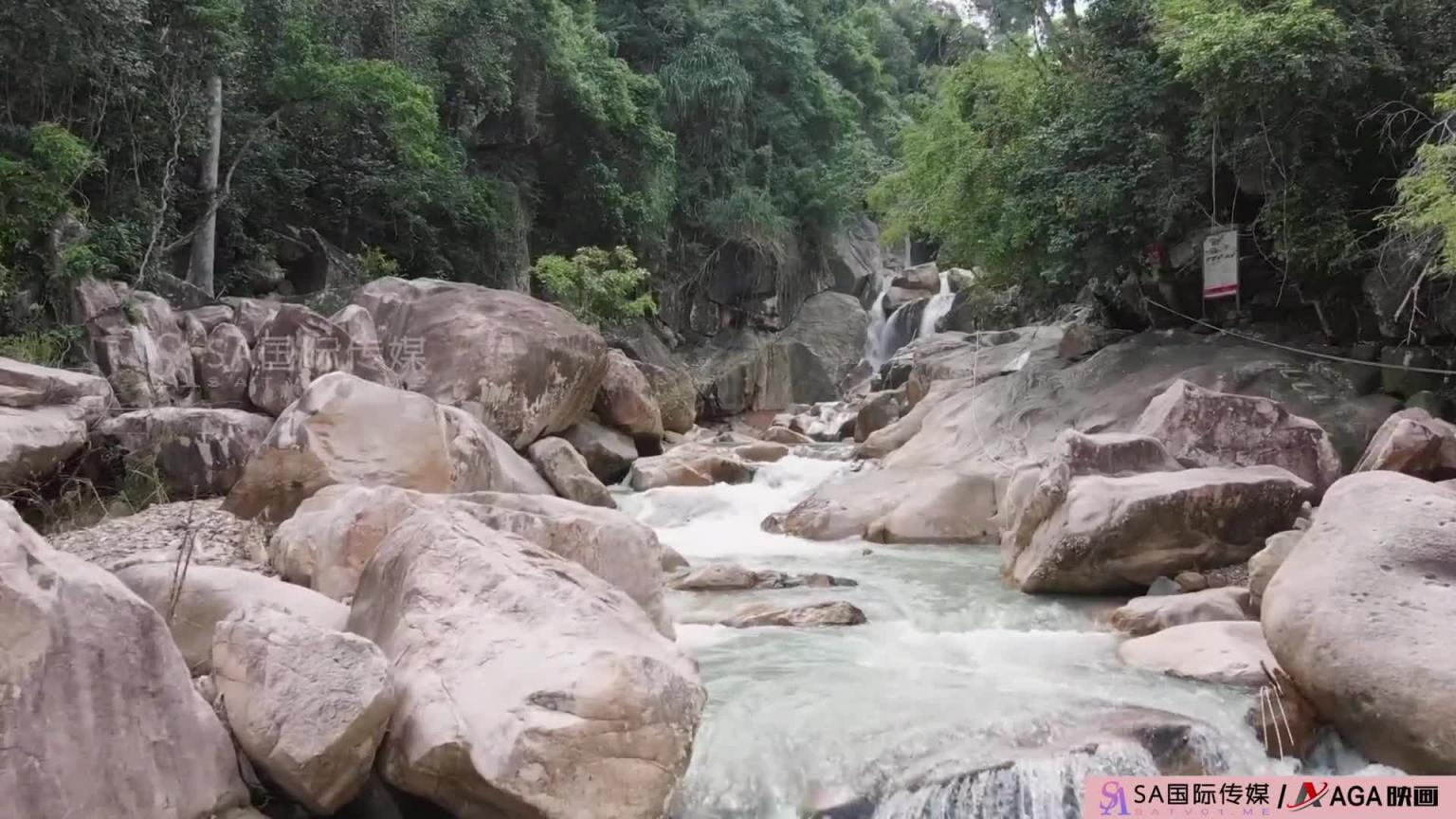 AGAW614:在野外露出 预览截图 7