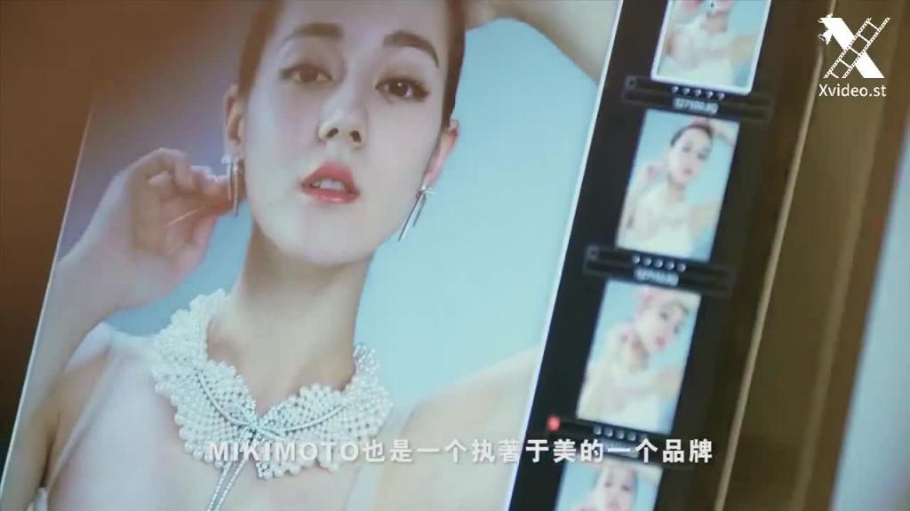 迪丽热巴拍摄广告后被老板潜规则 预览截图 2