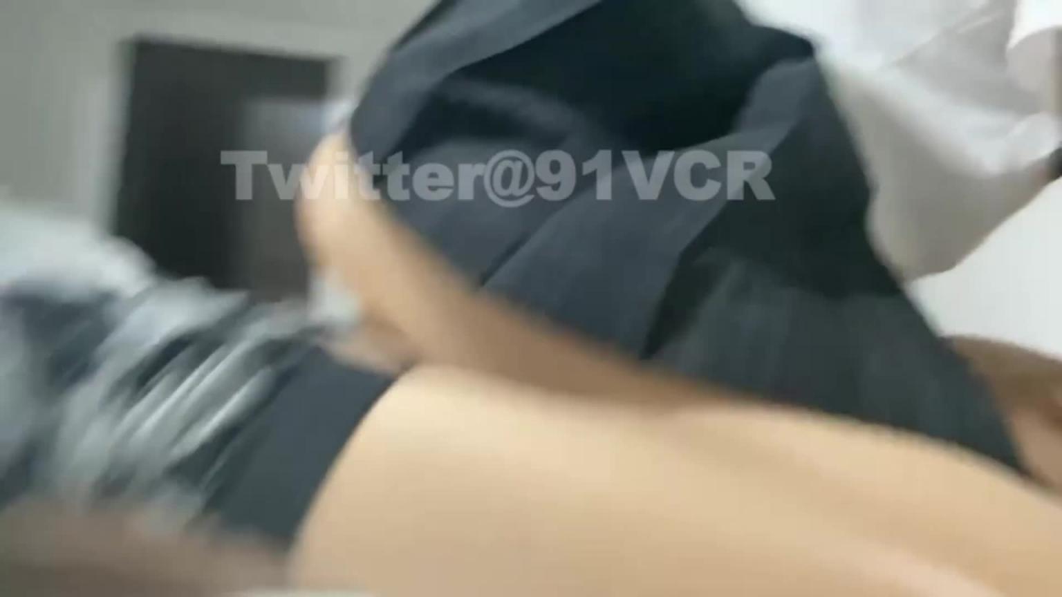 学生母狗jk制服受调教 预览截图 3