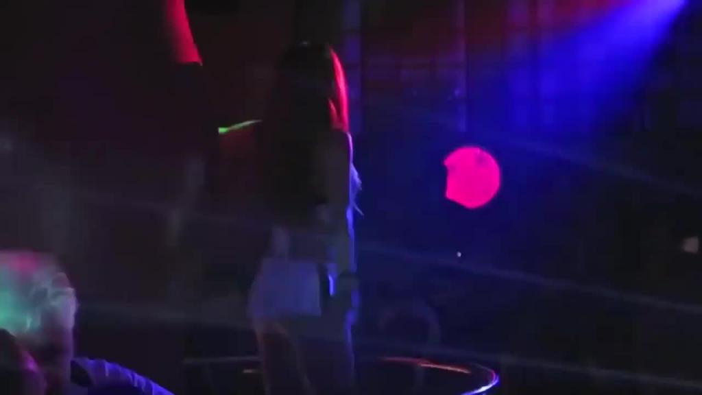 小鹏奇啪行第一季 第1集 泰国红灯区初探访,NANA历险记 预览截图 6