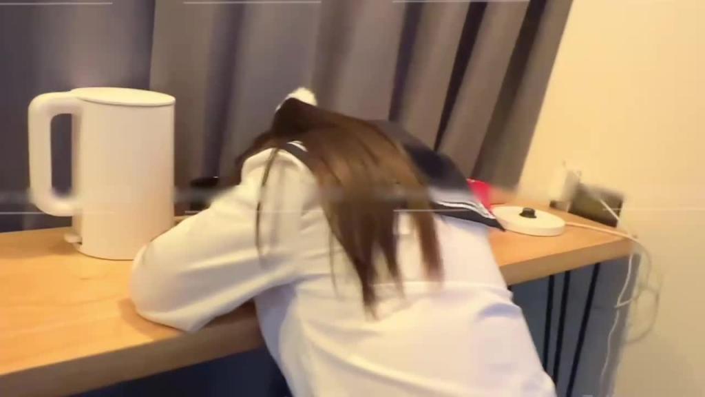 【陪玩爆料】点了个十八岁的陪玩_果然是有特殊服务_我就说单纯打游戏怎么可能2000一天_萝莉陪玩后入 预览截图 3