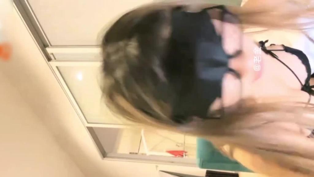 广州健身D奶美少妇背着老公找20岁鸭子，年轻鸭子一下操两次人妻高潮小便失禁~ 预览截图 8