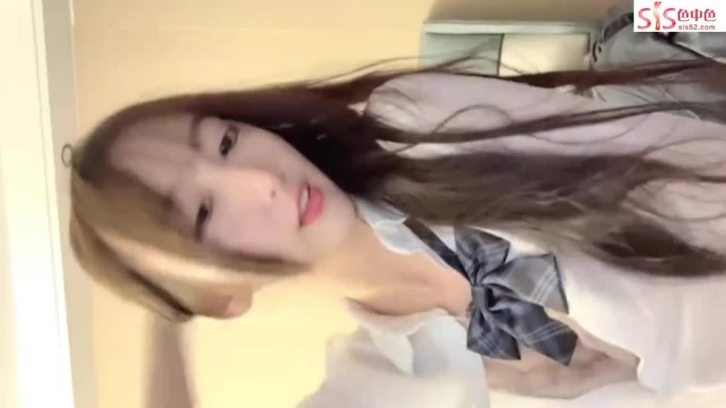 JK少女的嫩逼 网红反差婊骚母狗 预览截图 10