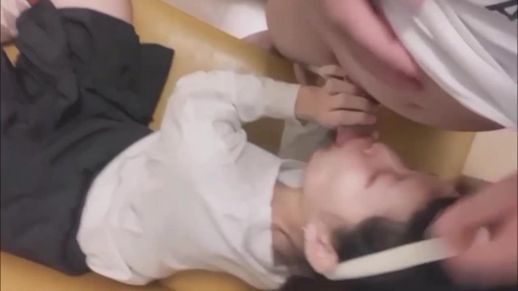 【全网稀缺】高端淫妻私密群内部福利 最美淫乱女神 预览截图 5