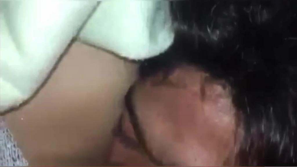 小马拉大车 骚B妈妈破处小鸡鸡 操自己骚逼 预览截图 6