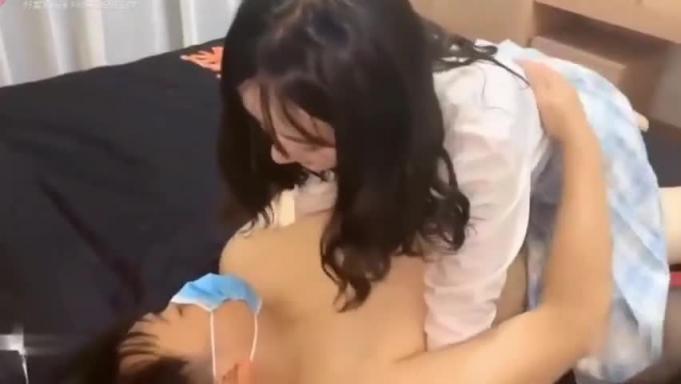 【JK裙子姐姐】Jk裙子姐姐调情都不会_让我教教他这个 预览截图 7