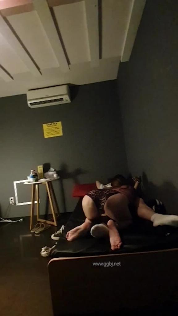 【极品女技师】延边韩式按摩店_隐秘套餐王牌技师要技术有技术要多骚有多骚 预览截图 5