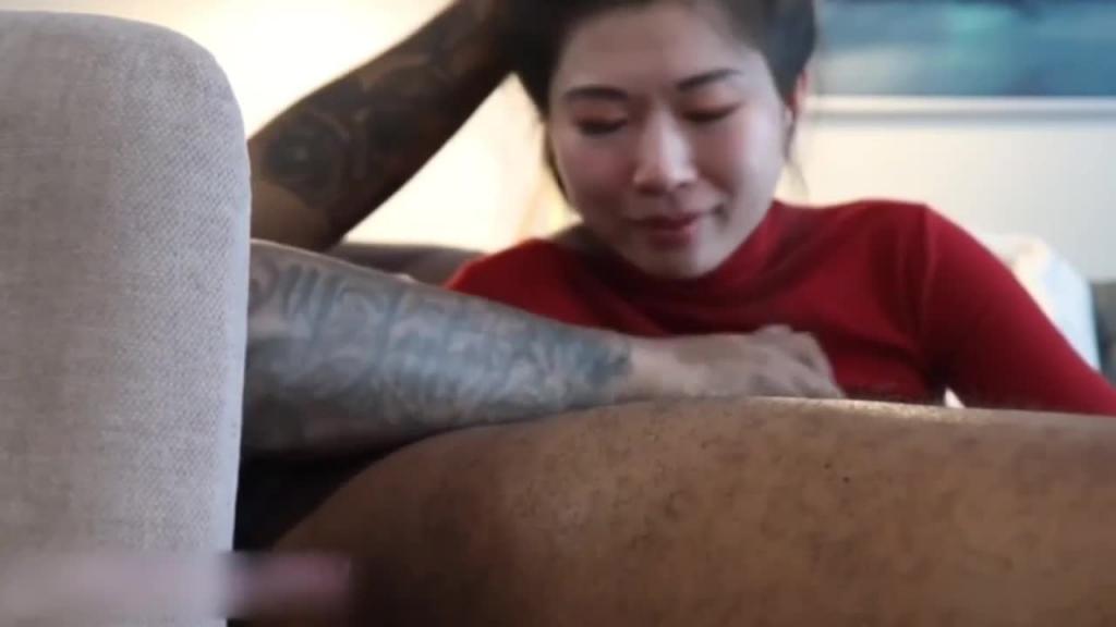 媚黑女老师上海高级中学老师媚黑恋上黑吊爆食网盘被盗视频流出 预览截图 6