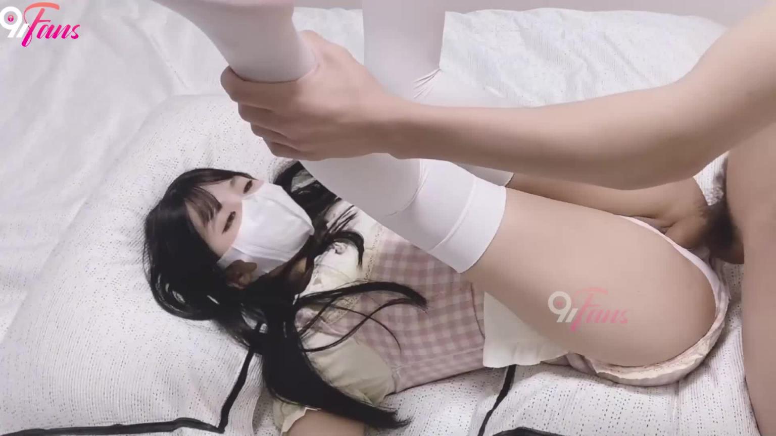 「91Fans」粉嫩小厨娘/FSOG-115 预览截图 6