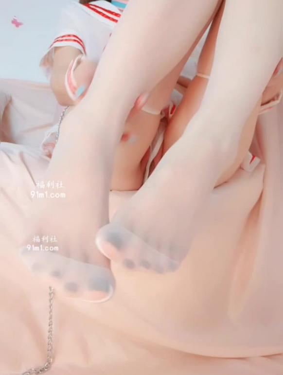桃桃酱-红白水手服 预览截图 9