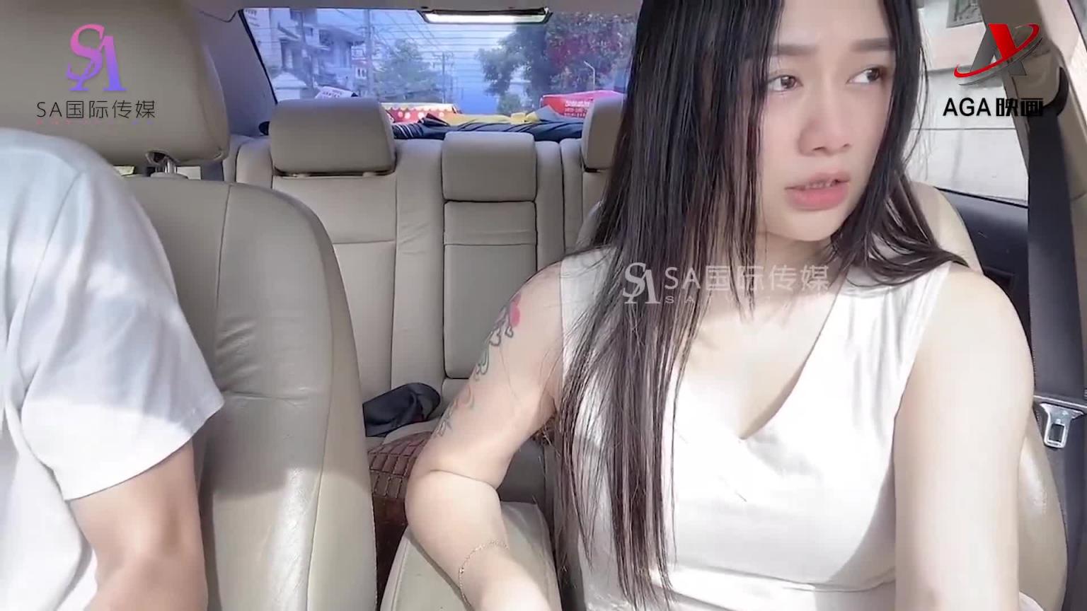 AGAW129：载到淫荡妹子在车上无套干她再口爆 预览截图 2