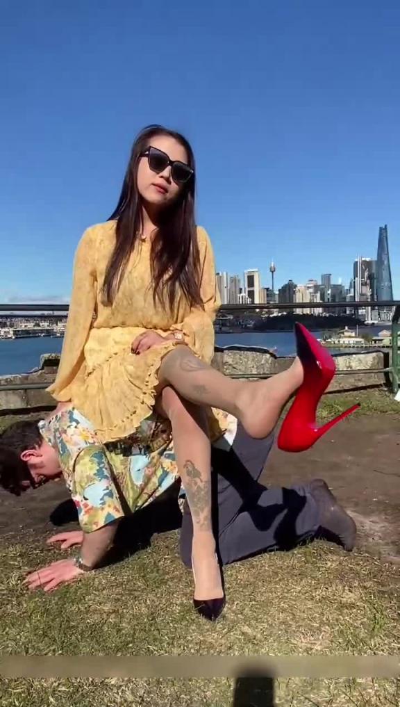 贵宾【吉林富婆调教奴狂喜澳洲养男奴】为国争光,快手抖音网红:澳洲颖后和老公视频 预览截图 7