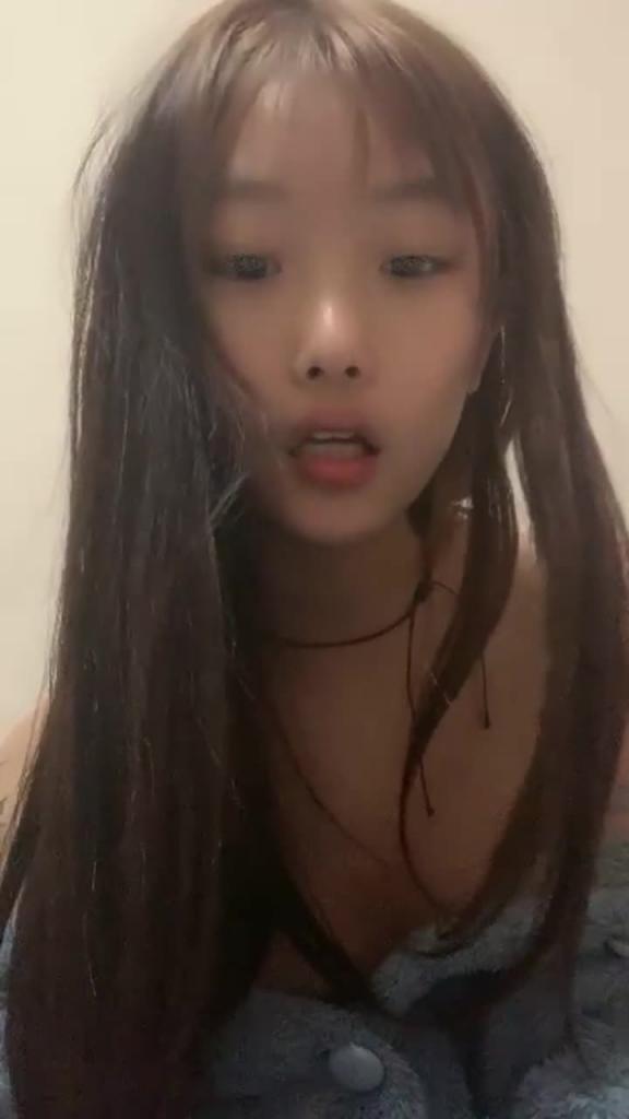 【萝莉少女】新人下海00后妹妹。 预览截图 7