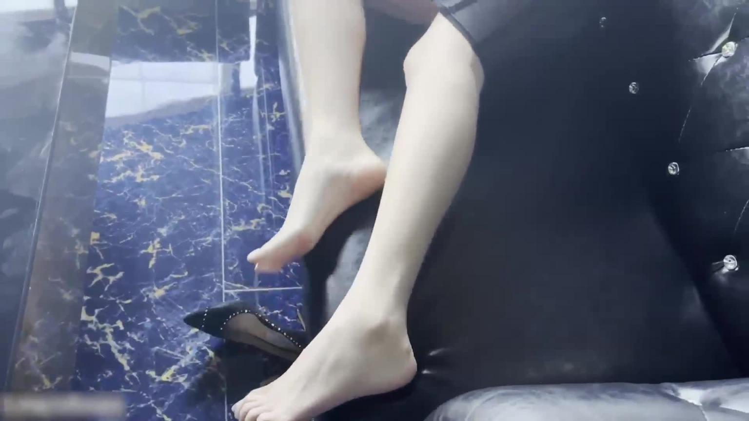 阿朱 酒吧喝醉捡尸,结果竟然有贞操裤 预览截图 5