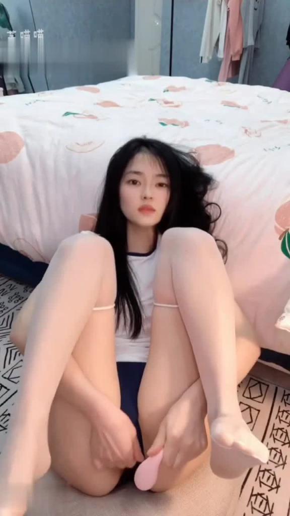 极品主播芋喵喵自慰玩具抠逼 预览截图 3