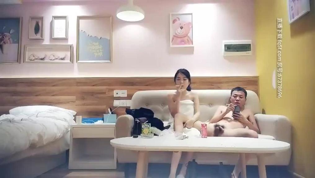 网约的美乳外围真够骚~被探花小哥的肉棒操得淫叫不 断 预览截图 6