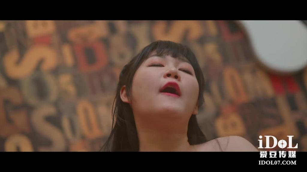ID5352-小姨子假扮姐姐与姐夫同床共枕-曼曼 预览截图 10