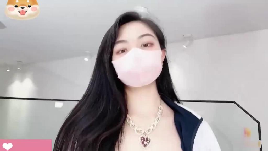 91不见星空，偶遇逃课校服少女在楼道啪啪 预览截图 5